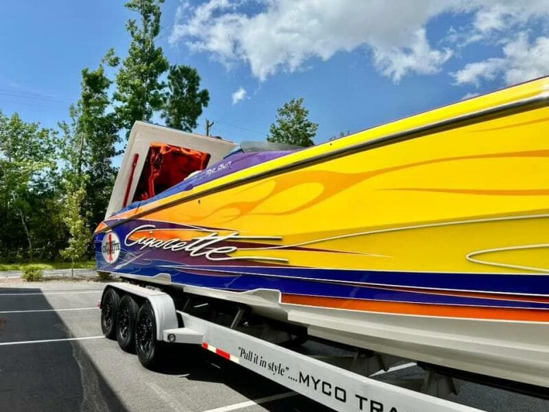 2005 Cigarette 39 Top Gun UNLIMITED
