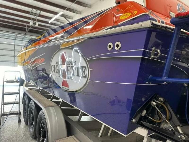 2005 Cigarette 39 Top Gun UNLIMITED