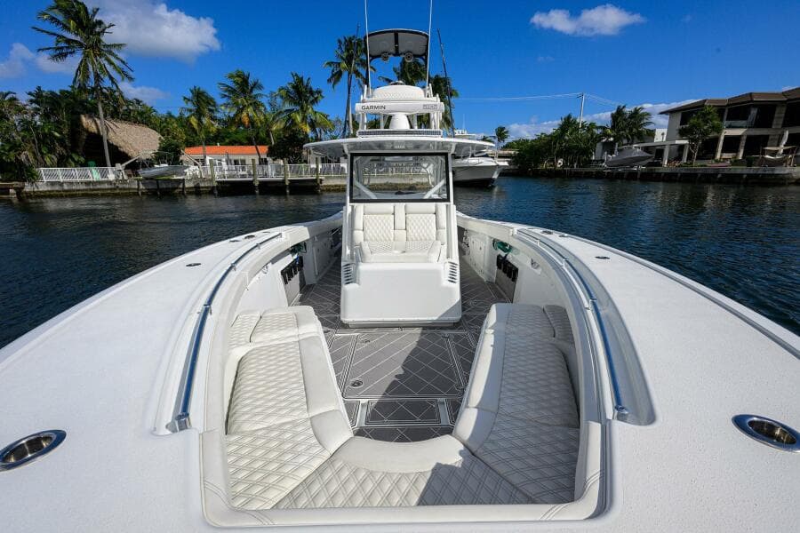 2021 Yellowfin 42
