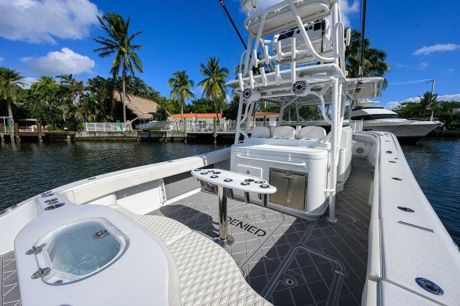 2021 Yellowfin 42