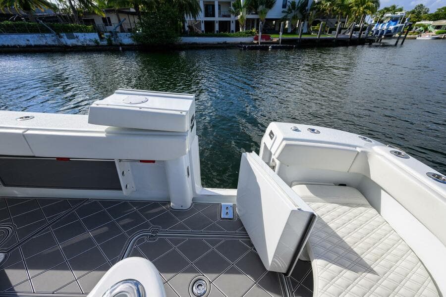 2021 Yellowfin 42