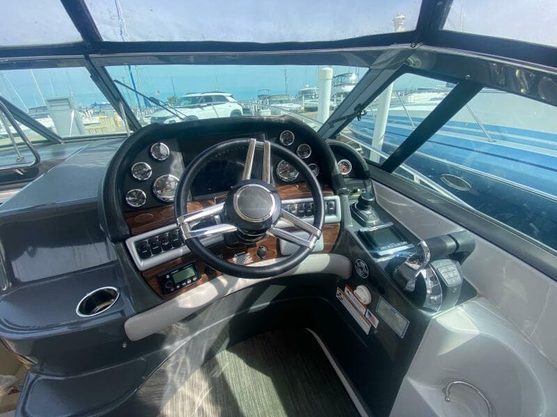 2018 Four Winns 355 Vista