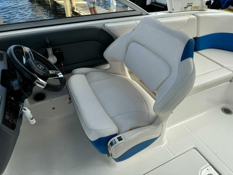 2017 Chaparral 250 Suncoast