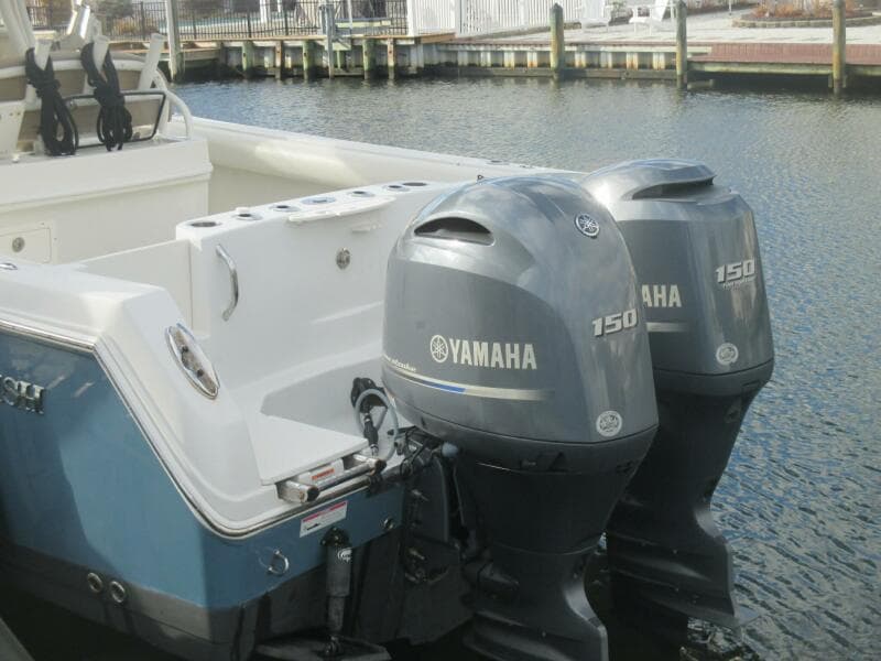 2013 Sailfish 270 CC