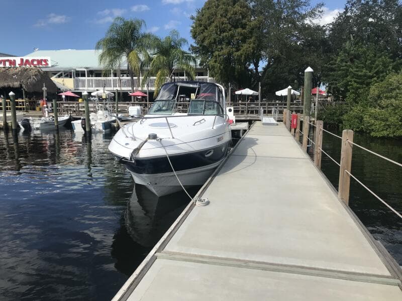 2006 Larson 274 Cabrio