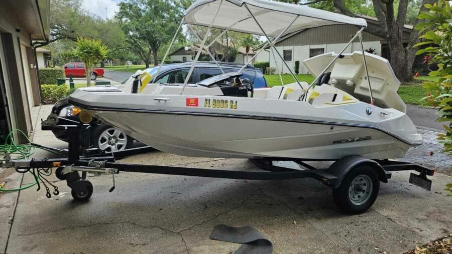 2017 Scarab 165