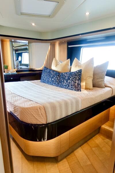 2026 Absolute 58 Navetta