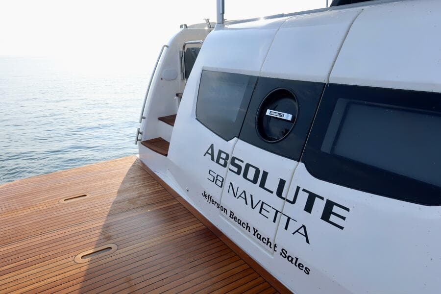 2026 Absolute 58 Navetta