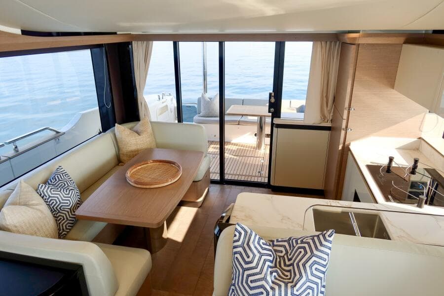 2026 Absolute 58 Navetta