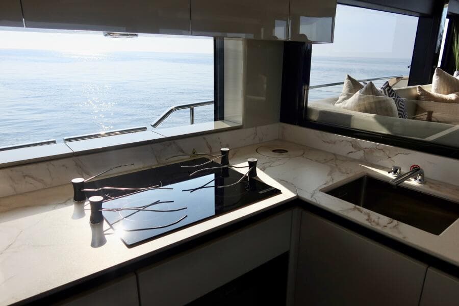 2026 Absolute 58 Navetta