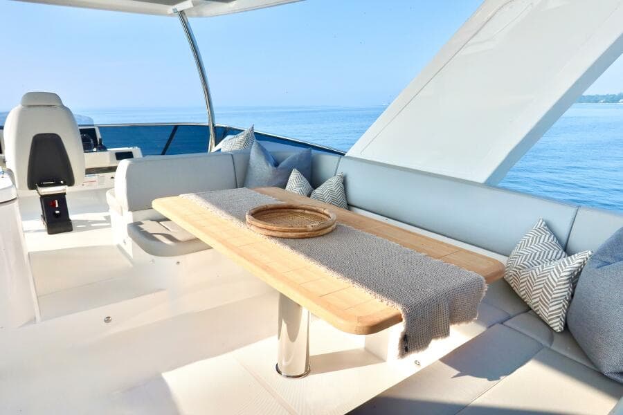 2026 Absolute 58 Navetta