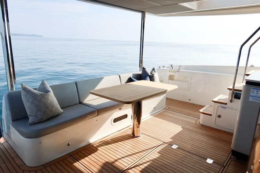 2026 Absolute 58 Navetta