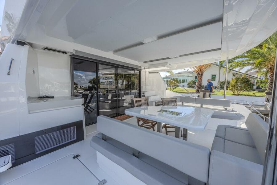 2024 Leopard 53 Powercat