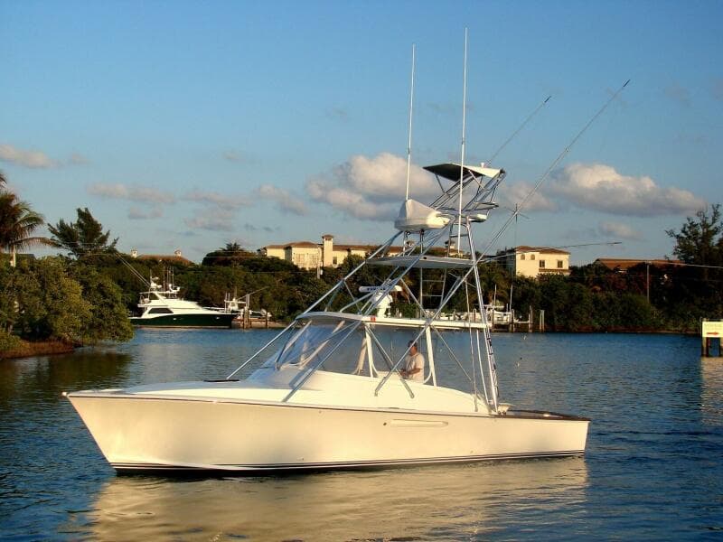 2000 Stolper 3800 Tournament Express