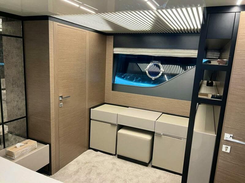 2019 Ferretti Yachts Ferretti 780