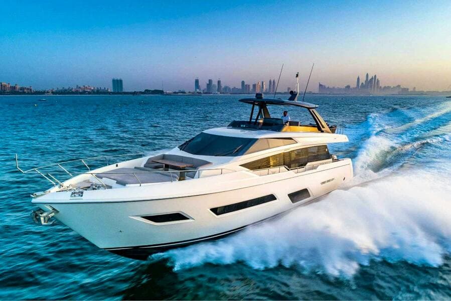 2019 Ferretti Yachts Ferretti 780