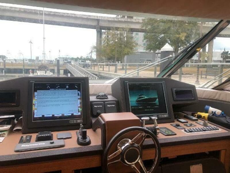 2012 Monte Carlo Yachts 76