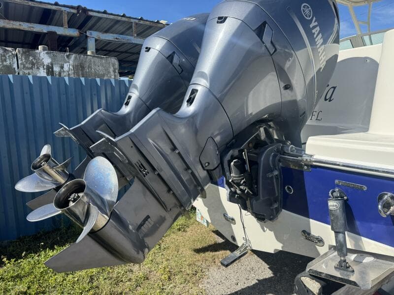2018 Sailfish 275 Dual Console
