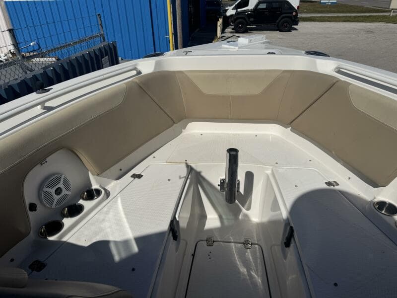 2018 Sailfish 275 Dual Console