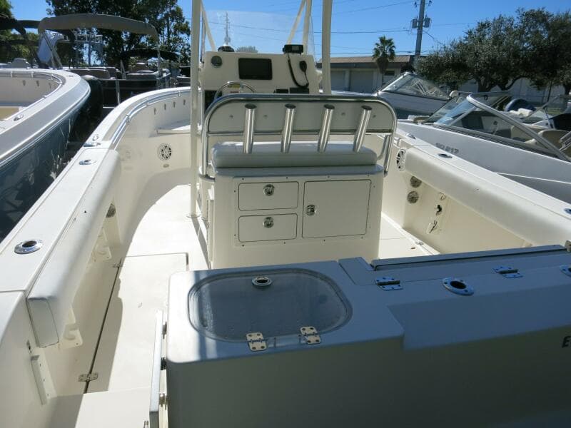 2020 Cobia 237 CC