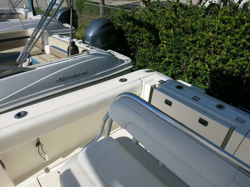 2020 Cobia 237 CC