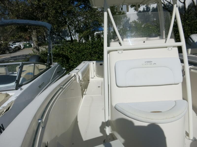 2020 Cobia 237 CC