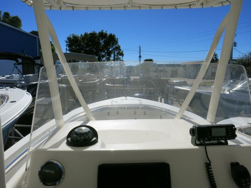 2020 Cobia 237 CC