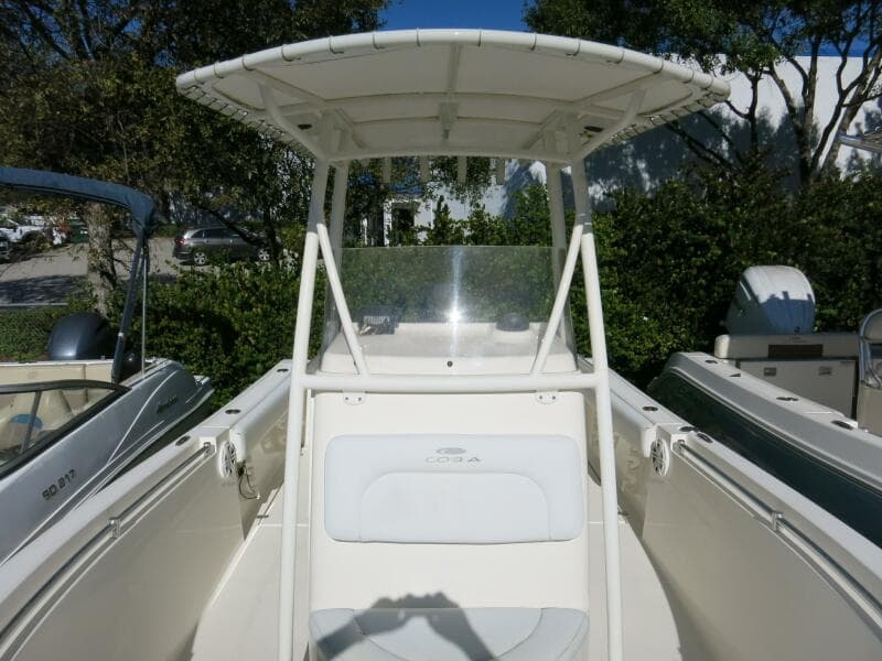 2020 Cobia 237 CC