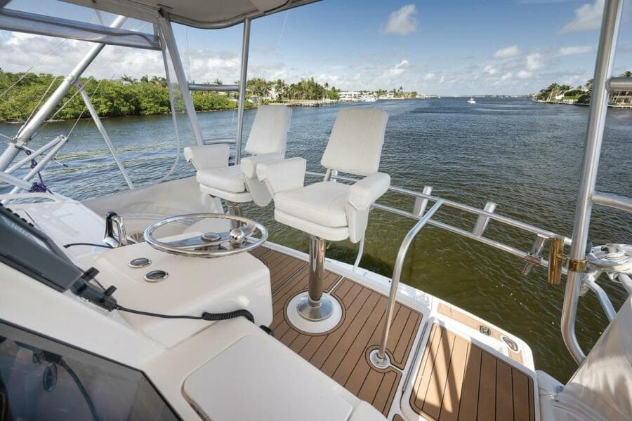2015 Tiara Yachts Tiara 390 Convertible