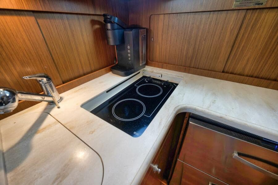 2015 Tiara Yachts Tiara 390 Convertible