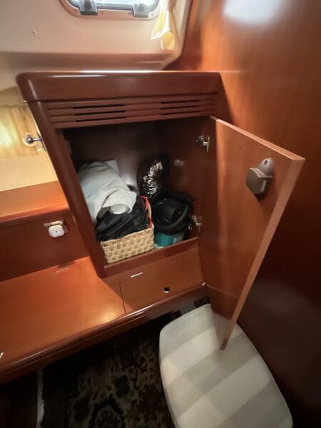 2007 Beneteau 49