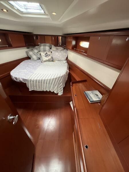2007 Beneteau 49
