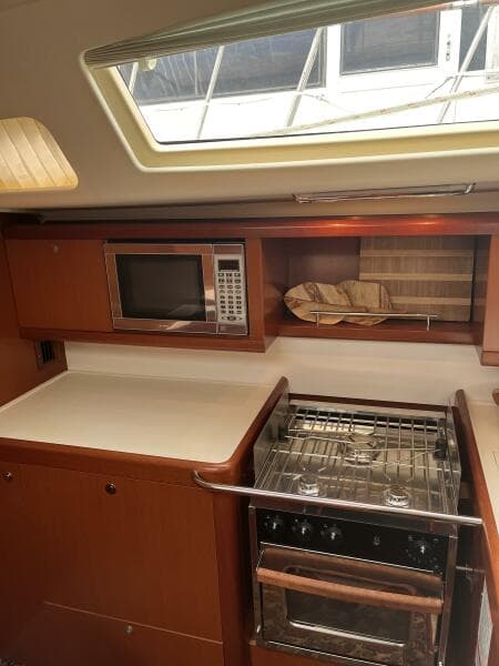2007 Beneteau 49