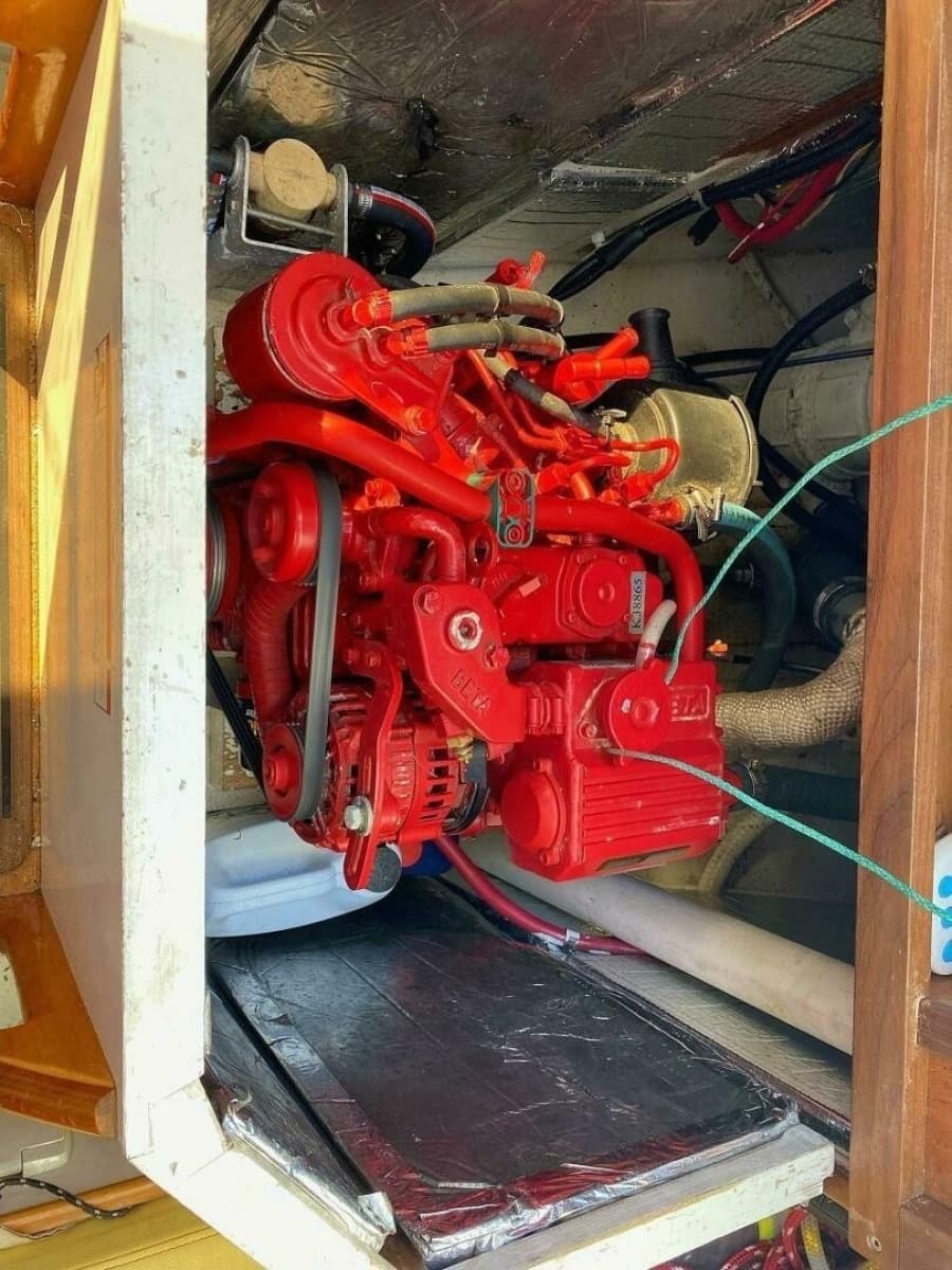 1997 Custom 30 Performance Sloop