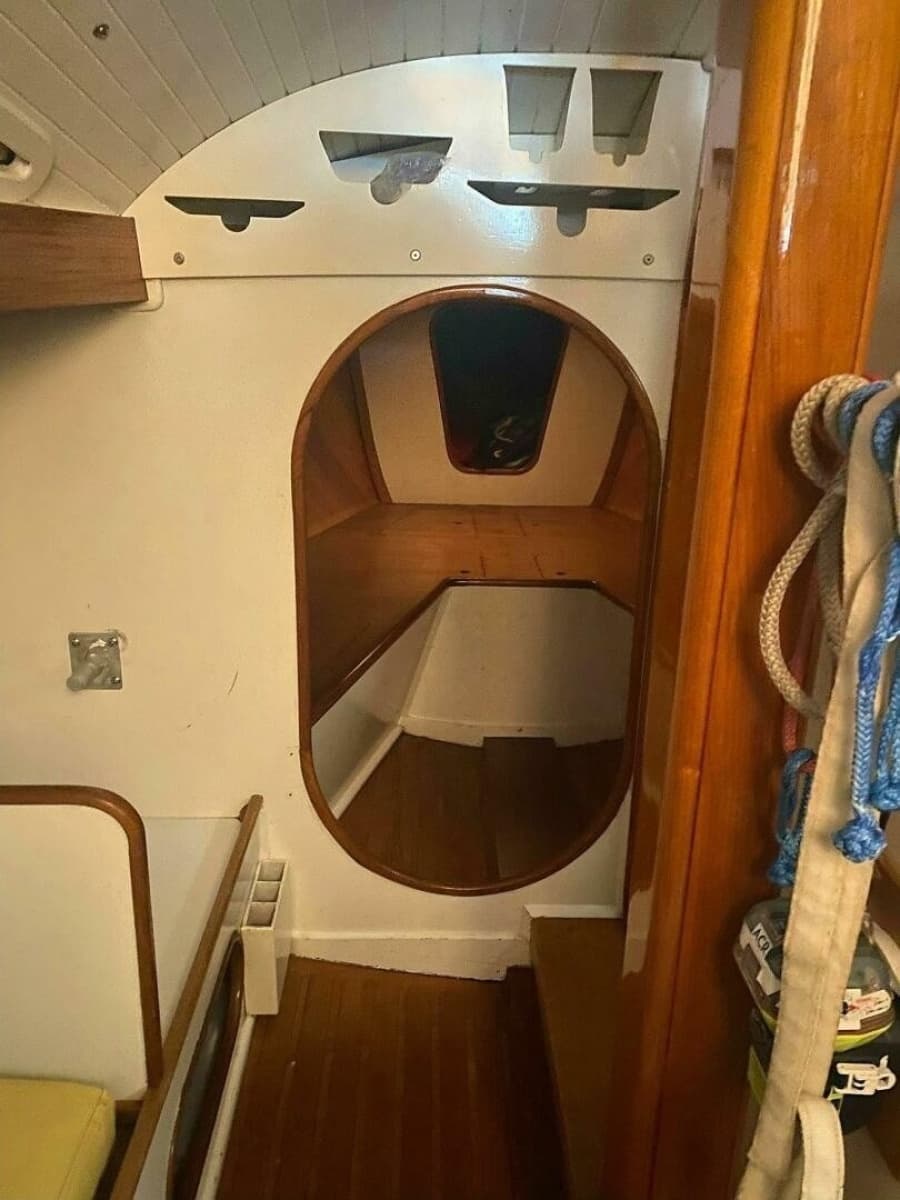 1997 Custom 30 Performance Sloop