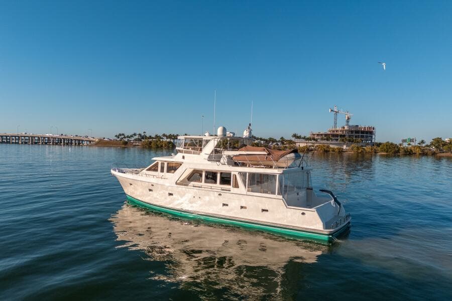 2006 Offshore Yachts 72 Pilothouse