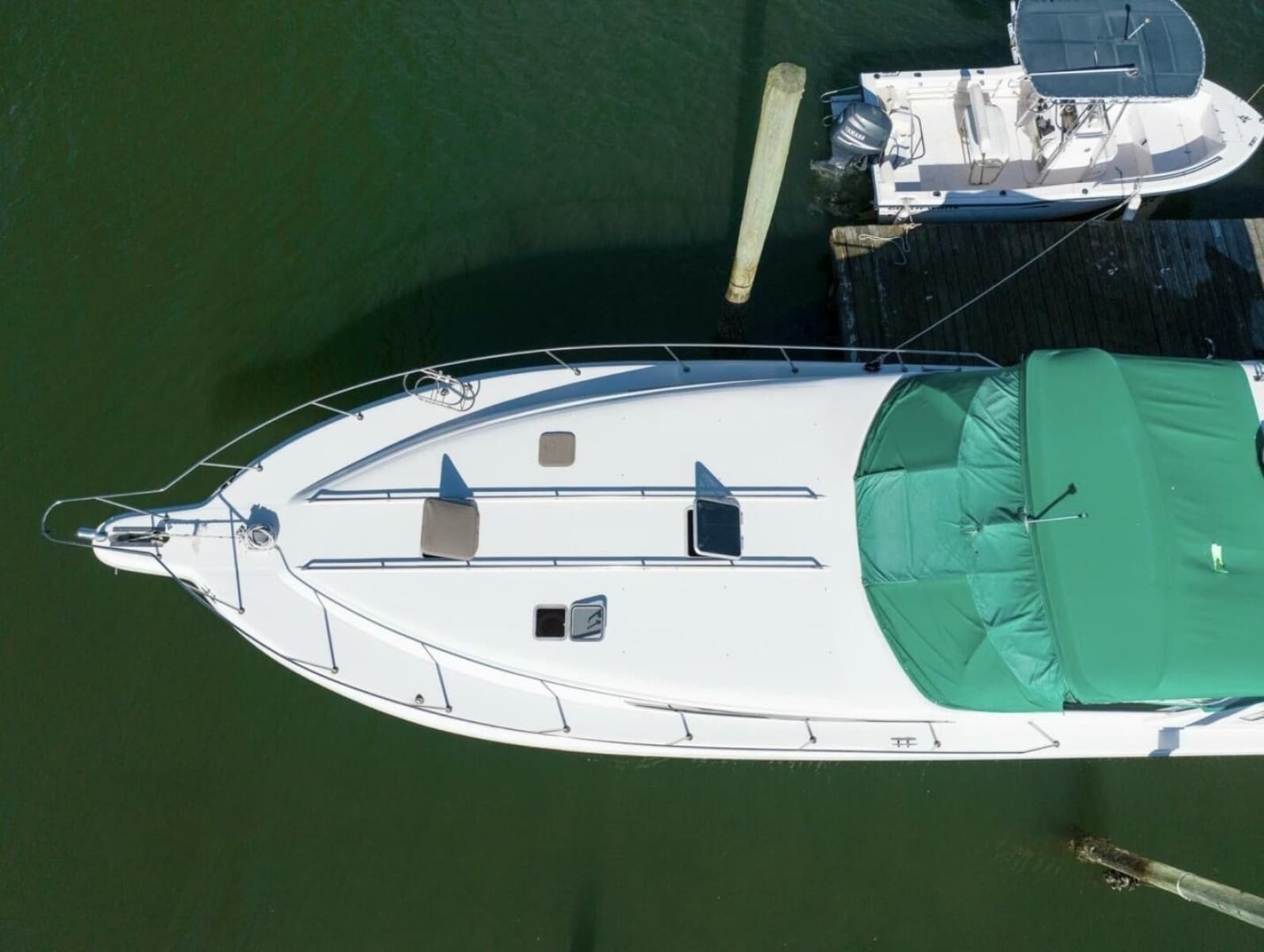 1990 Sea Ray 420 Sundancer
