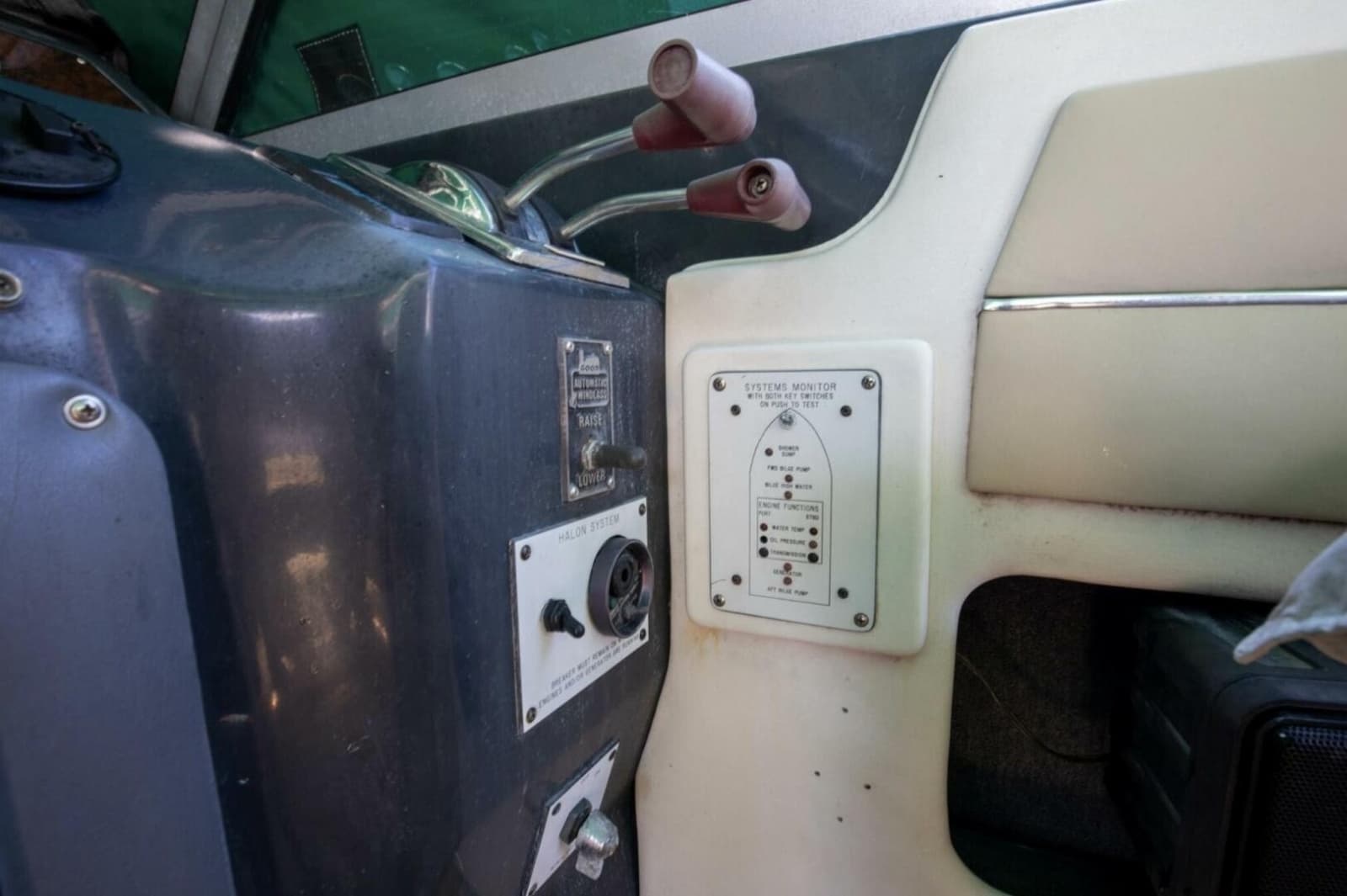 1990 Sea Ray 420 Sundancer