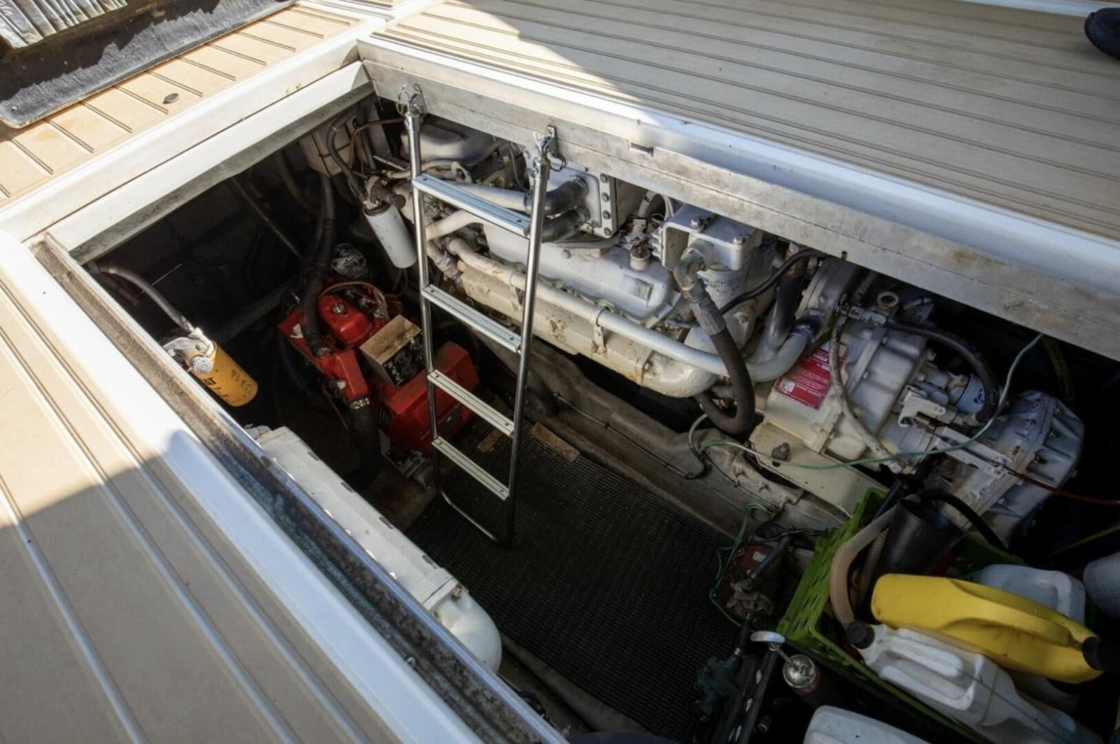 1990 Sea Ray 420 Sundancer