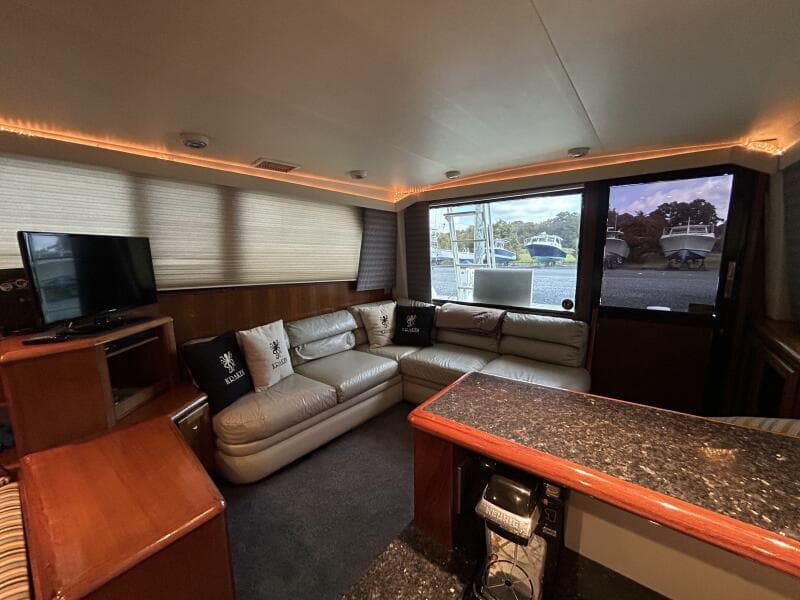 1990 Viking 38C