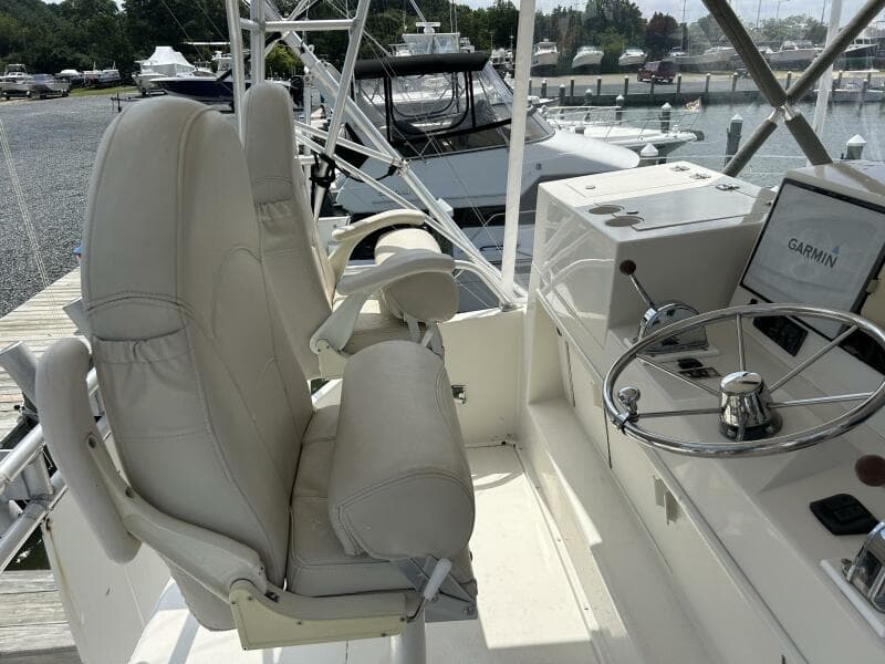 1990 Viking 38C