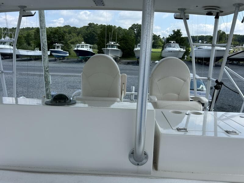 1990 Viking 38C
