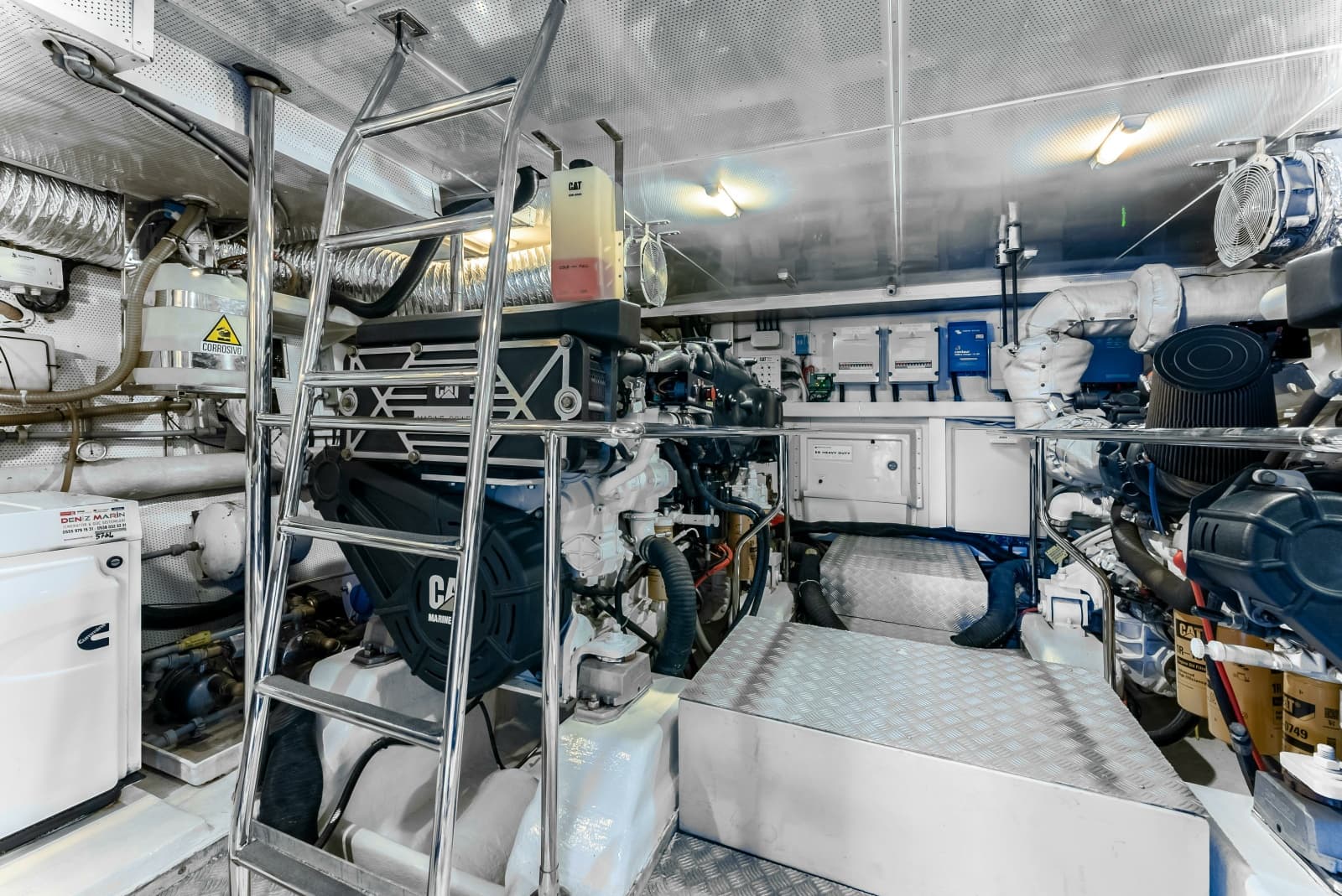 2012 Numarine 