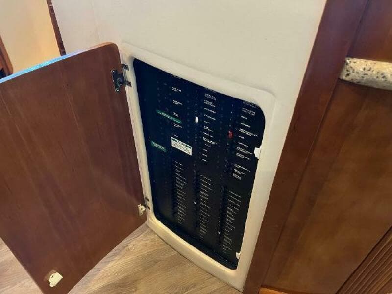 2001 Carver 450 Voyager Pilothouse