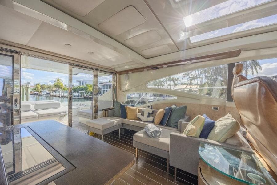 2009 Azimut 68S