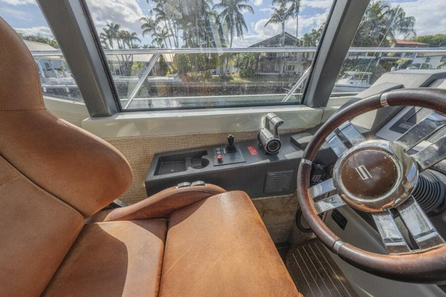 2009 Azimut 68S