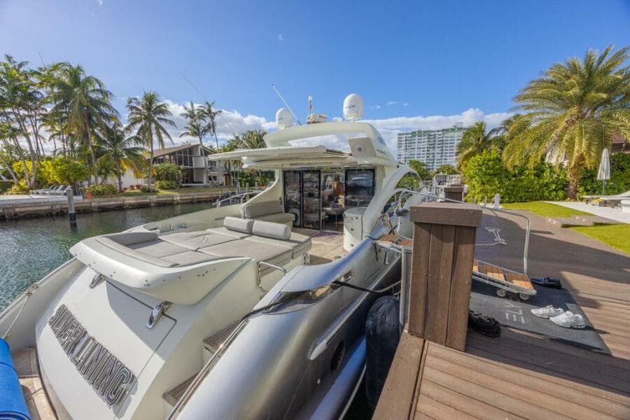 2009 Azimut 68S