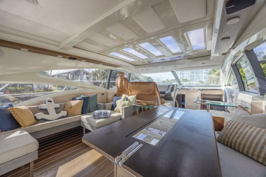 2009 Azimut 68S