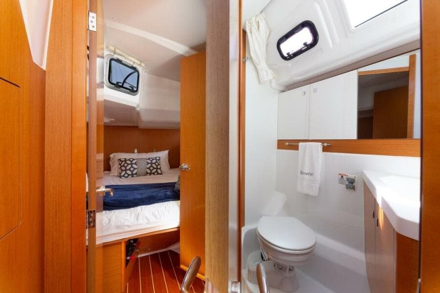 2015 Jeanneau 53DS