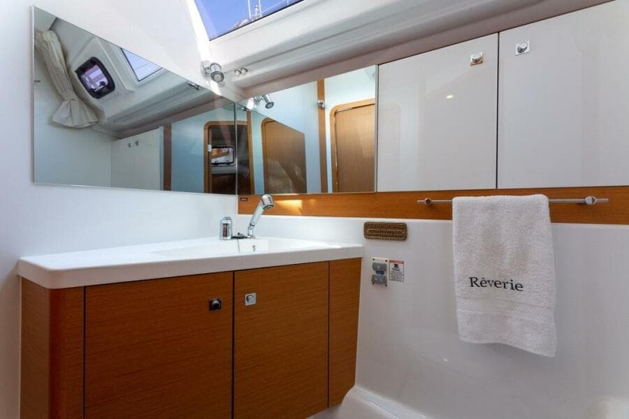 2015 Jeanneau 53DS